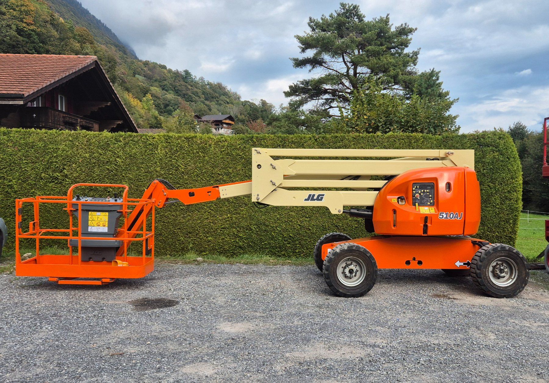 JLG 510AJ – 4x4 Diesel Gelenkteleskopbühne – SUVA neu