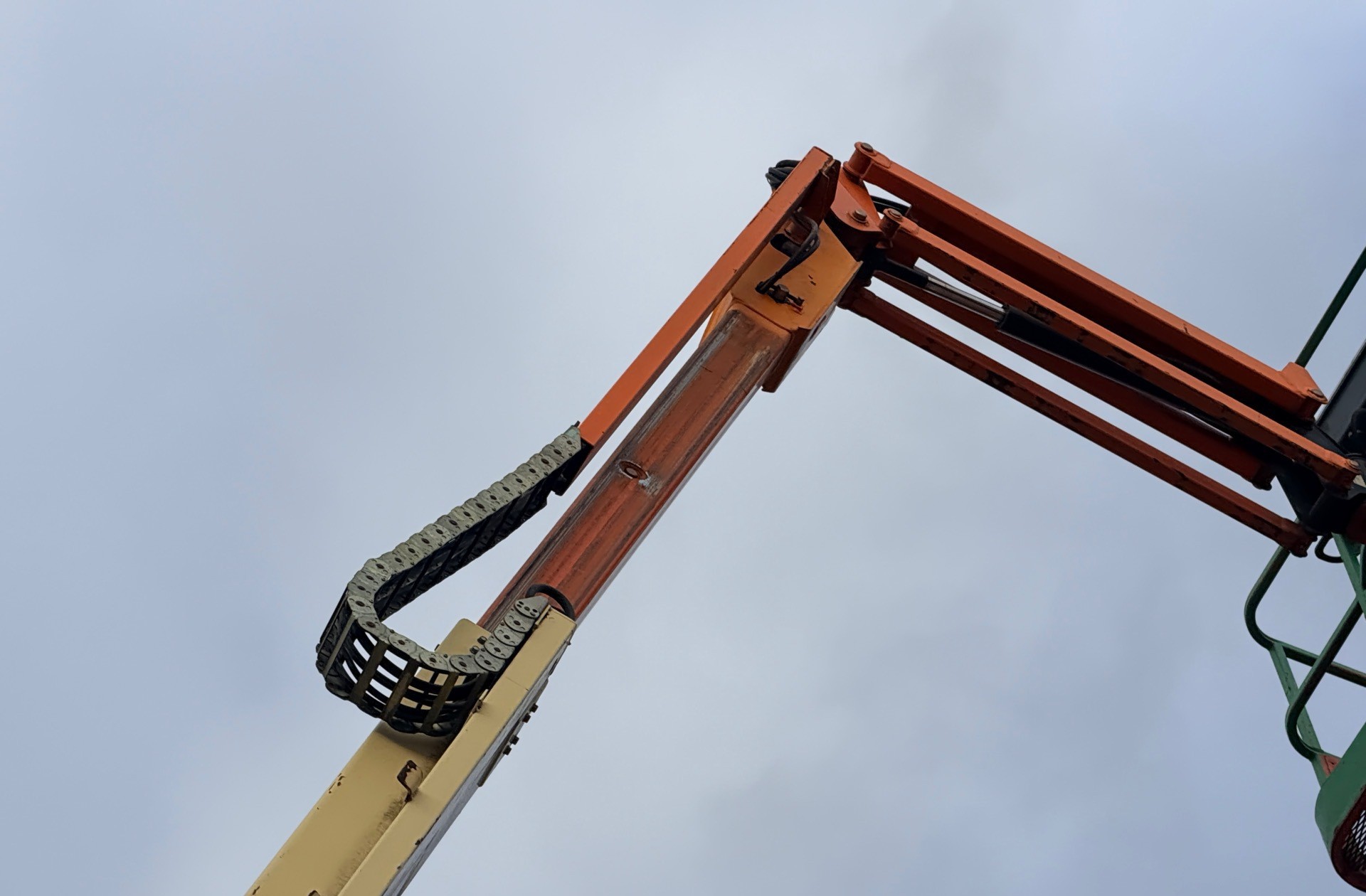 JLG 510AJ – 4x4 Diesel Gelenkteleskopbühne – SUVA neu 6